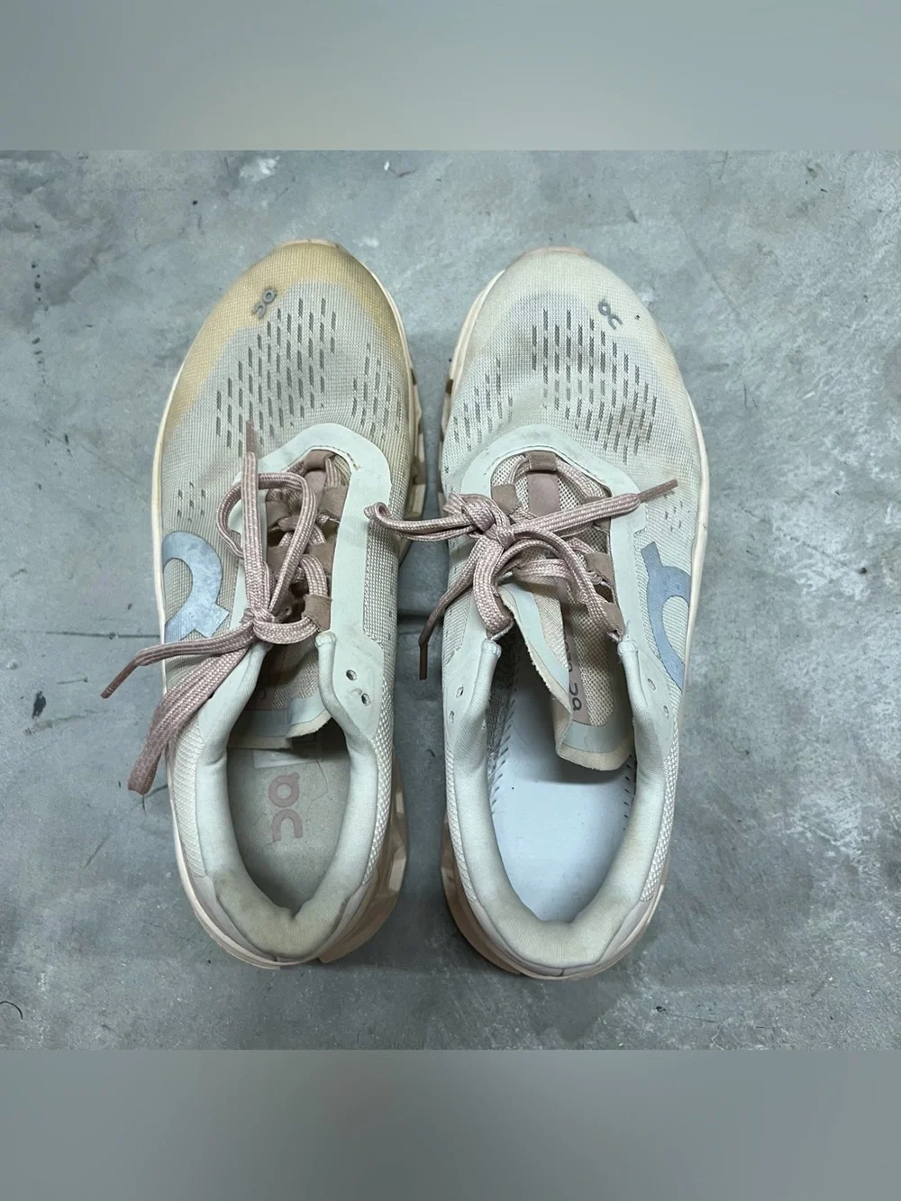 On Cloudmonster Running Sneaker In Moon/Fawn - Women's Size 8.5 (61.97785) READ